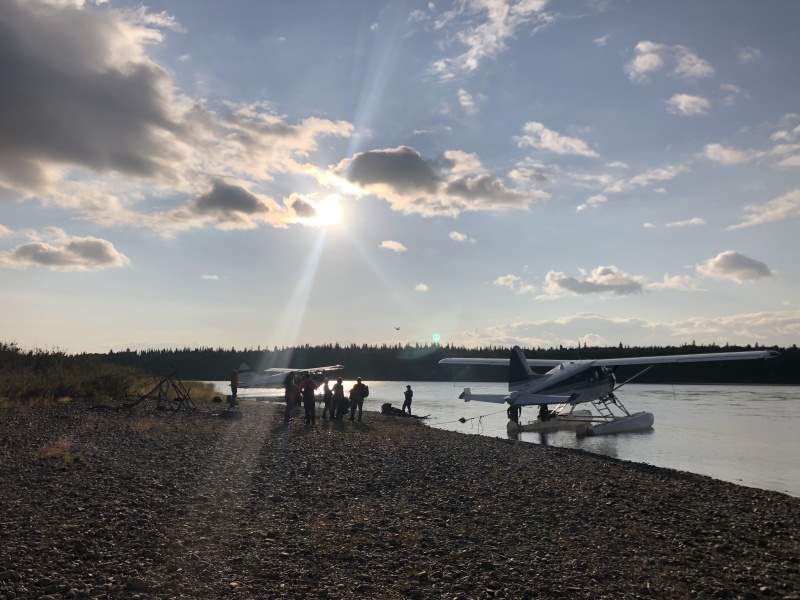 SUNBEAMS_FLOATPLANE